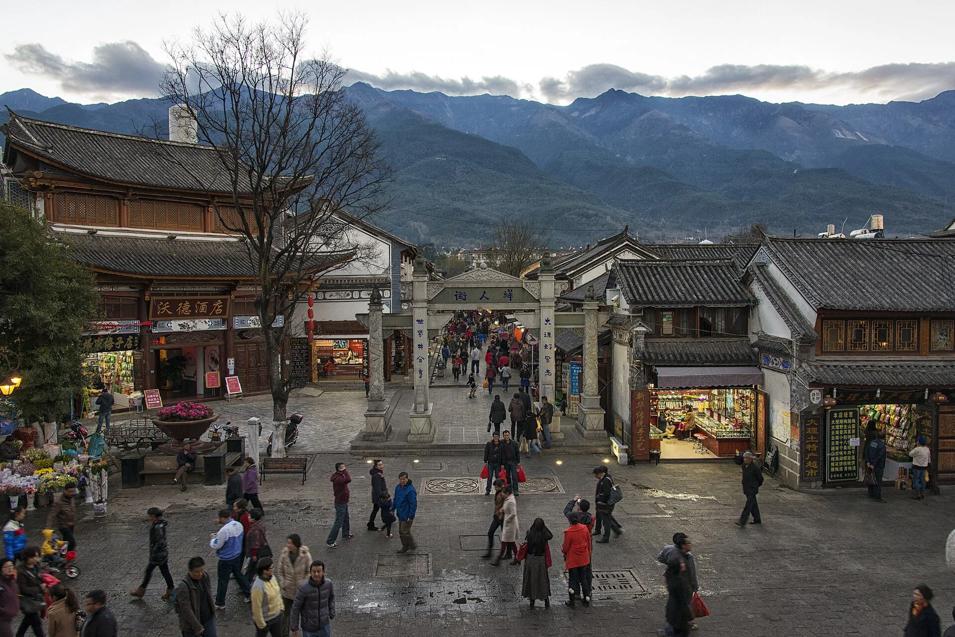 香格里拉雪山梦丨4日小团|丽江+梅里雪山+松赞林寺,2-8人日照金山朝圣之旅 - 云南 5