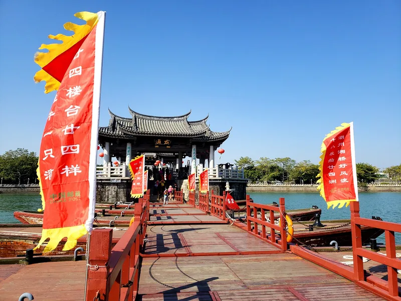 潮州古城怎么玩?广济桥、牌坊街、灯光秀,一天怎么排最顺