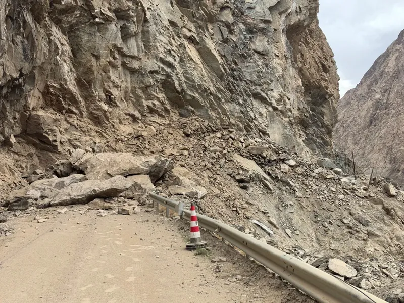 塔莎古道+盘龙古道深度避坑攻略：穿行昆仑山悬崖绝壁，玄奘东归的南疆极境越野路线 - 路线攻略
