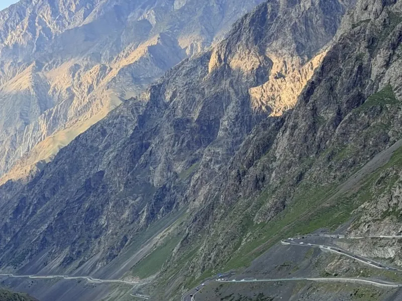 独库公路北段南段怎么选？风景+路况+耗时详细对比攻略 - 路线攻略